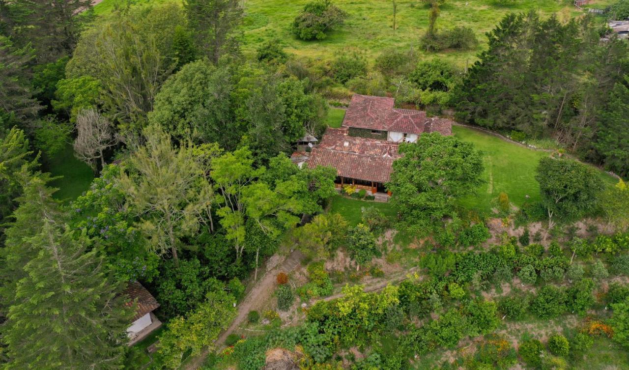 Hosteria Cananvalle Ibarra Exteriör bild